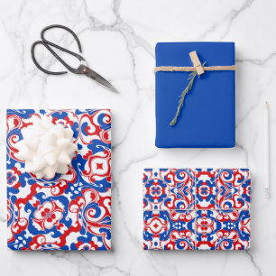 Feuille De Papier Cadeau Motif rouge, blanc et bleu