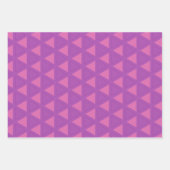 Feuille De Papier Cadeau Motif triangle violet moderne (Devant)