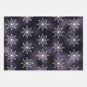 Feuille De Papier Cadeau Noël aux flocons blancs violets (Devant 3)