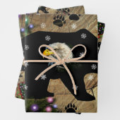 Feuille De Papier Cadeau Noël Black Bear Bald Eagle Spirit (En situation)
