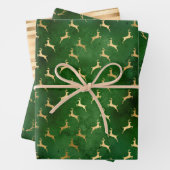 Feuille De Papier Cadeau Noël Cerf Motif Vert Or (En situation)
