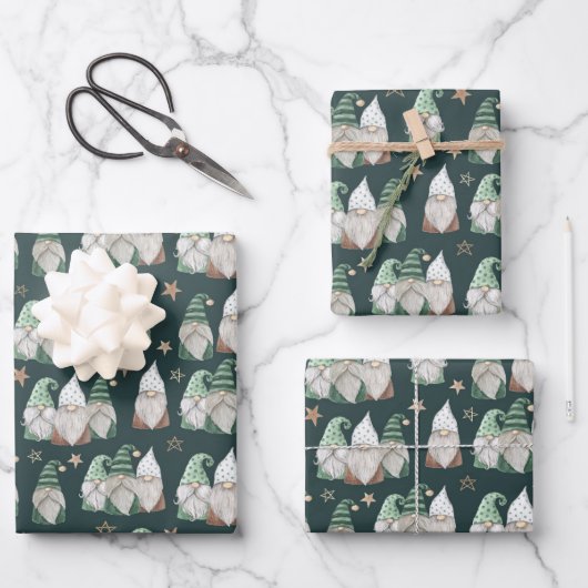 Feuille De Papier Cadeau Noël Gnomes Vert Or Scandinave tendance (Recto)