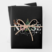 Feuille De Papier Cadeau Noël Père Noël Préférée Infirmière Noël Cadeaux Fê (En situation)