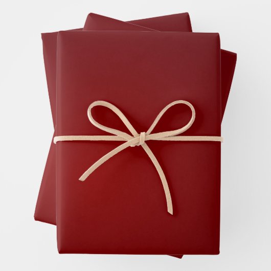 Feuille De Papier Cadeau Noël rouge profond (En situation)