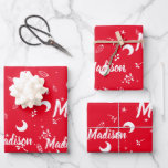 Feuille De Papier Cadeau Nom personnalisé Whimsical Christmas Moon Doodles<br><div class="desc">Nom personnalisé Whimsical Christmas Moon Doodles enveloppant des feuilles de papier avec parties scintillant,  lune lunaire,  étoiles,  feuilles botaniques sur des couleurs vives rouge et blanc. Une façon adorable et mignonne d'impressionner vos enfants pour les vacances,  Noël,  anniversaire,  doux 16 ou tout événement spécial.</div>