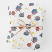 Feuille De Papier Cadeau Oiseaux galaxies étincelants (En situation)