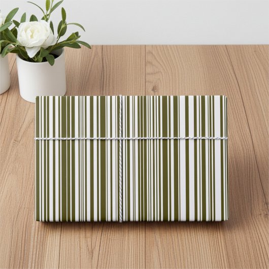 Feuille De Papier Cadeau Olive Green et Yellow Barcode Stripes Giftwrap