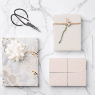 Feuille De Papier Cadeau Orchidées blanches sur une crème légère