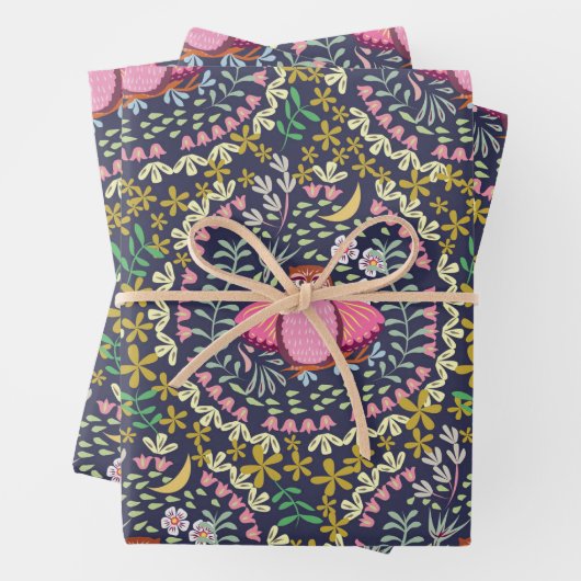 Feuille De Papier Cadeau Owl Folk Navy (En situation)