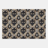 Feuille De Papier Cadeau Papillon en or sur arrière - plan noir (Devant 3)