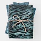 Feuille De Papier Cadeau Parties scintillant turquoise Glam Zebra (En situation)