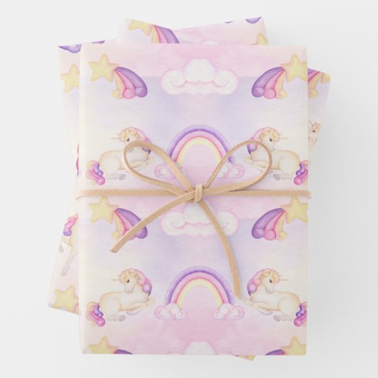 Feuille De Papier Cadeau Pastel Aiguilles Et Unicornes (En situation)