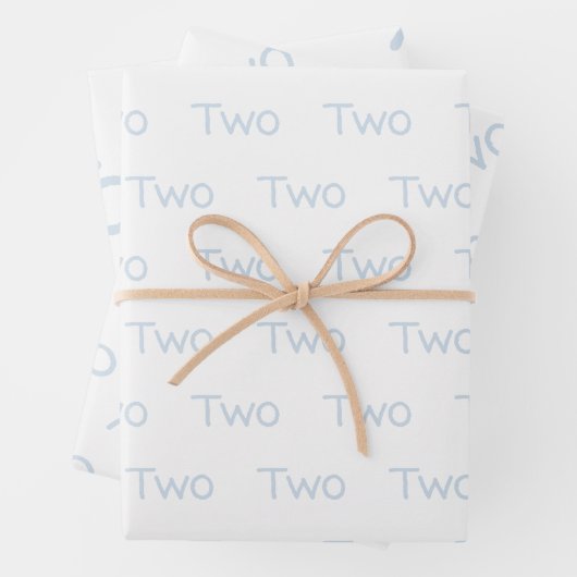 Feuille De Papier Cadeau Pastel Blue Deux Ans (En situation)