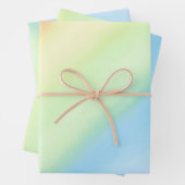 Feuille De Papier Cadeau Pastel Rainbow Gradient Ombré (En situation)