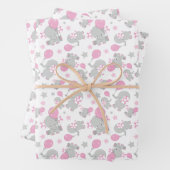 Feuille De Papier Cadeau Pattern of Elephants, Cute Elephants - Pink Gray (En situation)