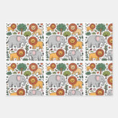 Feuille De Papier Cadeau Patterned design featuring elephants, lions. (Devant)