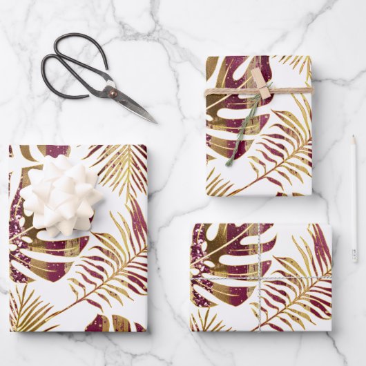 Feuille De Papier Cadeau Patterned tropical leaves burgundy and gold (Recto)