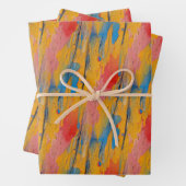 Feuille De Papier Cadeau Peinture colorée (En situation)
