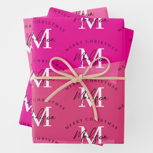 Feuille De Papier Cadeau Personalized Merry Christmas Pink Paint Monogram  (En situation)