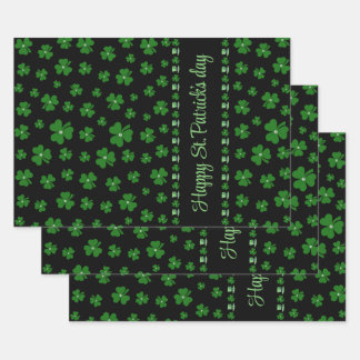 Feuille De Papier Cadeau Personalized St. Patrick’s Day Shamrock on Black