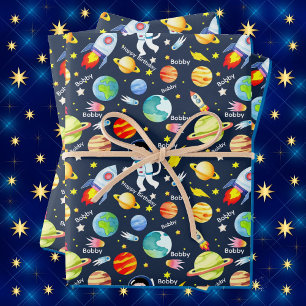 Feuille De Papier Cadeau Personnaliser le nom du garçon astronaute vaisseau