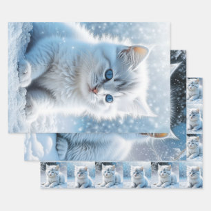 Feuille De Papier Cadeau Petits chatons blancs à Noël de neige