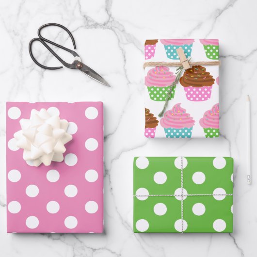 Feuille De Papier Cadeau Pink & Green Pois Cupcakes Draps (Recto)