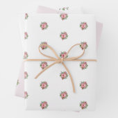 Feuille De Papier Cadeau Pink Poinsettia Bouquet Holly and Berries (En situation)