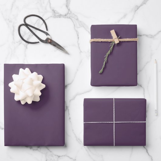 Feuille De Papier Cadeau Plum solide foncé pourpre foncé (Recto)