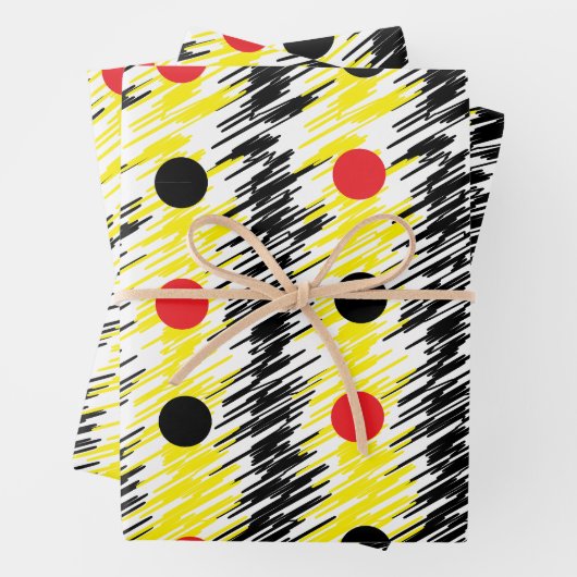 Feuille De Papier Cadeau Point Polka Abstrait Scribble (En situation)