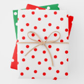 Feuille De Papier Cadeau Pointe Rouge Blanc Et Vert Polka (En situation)