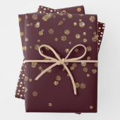 Feuille De Papier Cadeau Points Bourgogne Glitzy Gold Glam (En situation)
