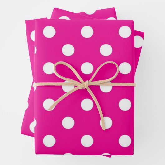 Feuille De Papier Cadeau Polka dot (En situation)