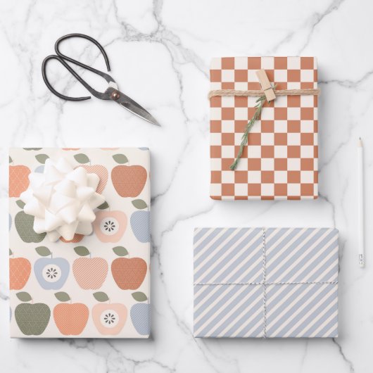 Feuille De Papier Cadeau Pommes d'automne avec chèques et bandes (Recto)