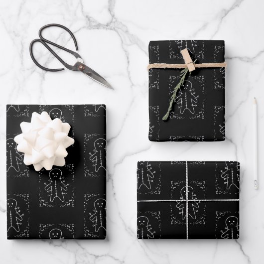 Feuille De Papier Cadeau Poupée Vaudou  (Recto)