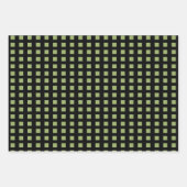 Feuille De Papier Cadeau Poupées et carrés verts et noirs (Devant 3)