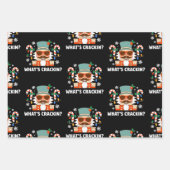 Feuille De Papier Cadeau Qu'est-ce que le crackin Noël Noisette Funny Noël (Devant)