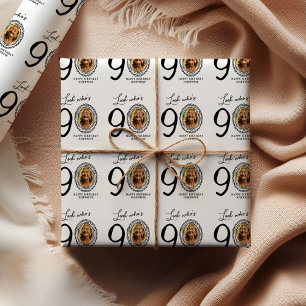 Feuille De Papier Cadeau Regarde qui a 90 ans ! Photo Joyeux anniversaire