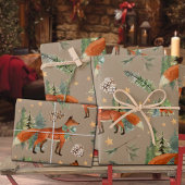 Feuille De Papier Cadeau Renard Rouge Rustique Kraft Dans Une Forêt De Noël