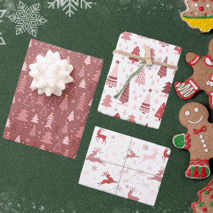 Feuille De Papier Cadeau Rennes roses et arbres de Noël