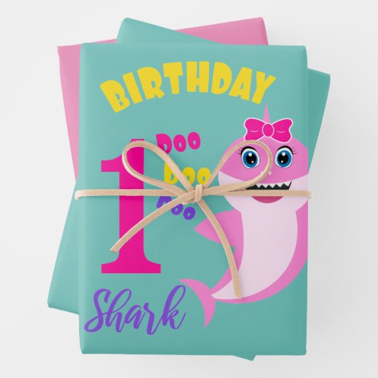 Feuille De Papier Cadeau Requin mignon 1er anniversaire (En situation)