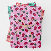 Feuille De Papier Cadeau Retro Rockabilly Cherries sur les Pois (En situation)
