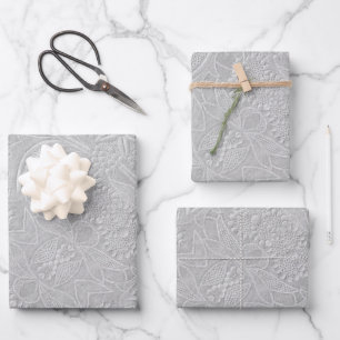 Feuille De Papier Cadeau Revêtement floral gris