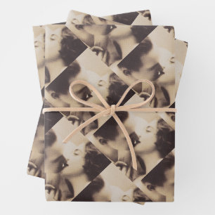 Feuille De Papier Cadeau Romantic Love Couple Kissing vintage illustration