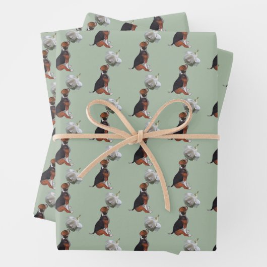 Feuille De Papier Cadeau Rose blanche beagle (En situation)