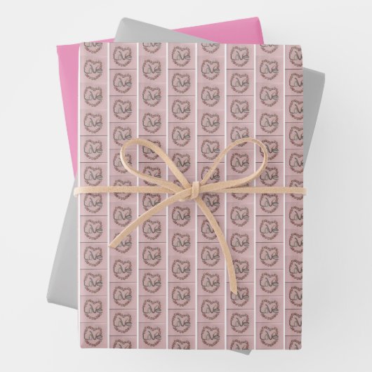 Feuille De Papier Cadeau Rosebud Love  (En situation)