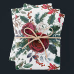 Feuille De Papier Cadeau Roses de Bourgogne, pin, Holly Christmas Floral<br><div class="desc">Un étonnant motif de Noël floral de beaux roses bordeaux peints à la main,  de la verdure des pins,  des feuilles verts et blancs,  et des baies sèches recouvrent ces belles feuilles de papier d'emballage.</div>
