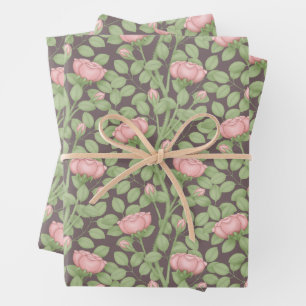 Feuille De Papier Cadeau Roses roses sur prune foncée