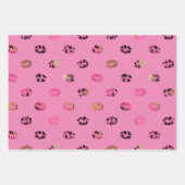 Feuille De Papier Cadeau Roses roses vives et lèvres léopards (Devant)