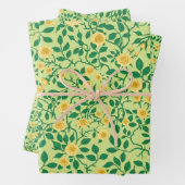 Feuille De Papier Cadeau Roses sauvages en jaune et vert (En situation)